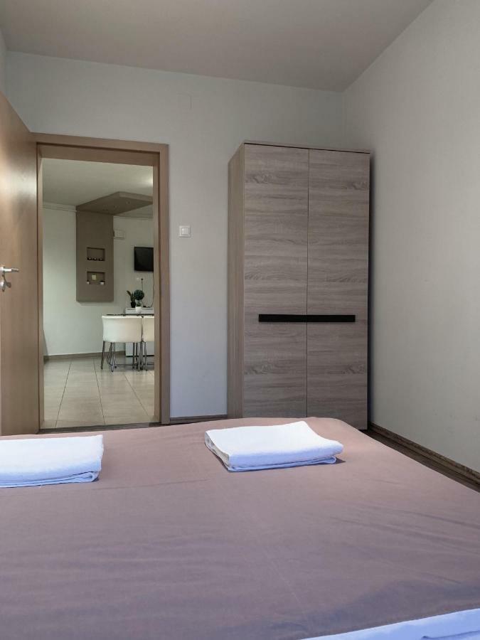 St. Peter Apartman Lägenhet Pécs Exteriör bild