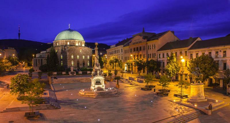 St. Peter Apartman Lägenhet Pécs Exteriör bild